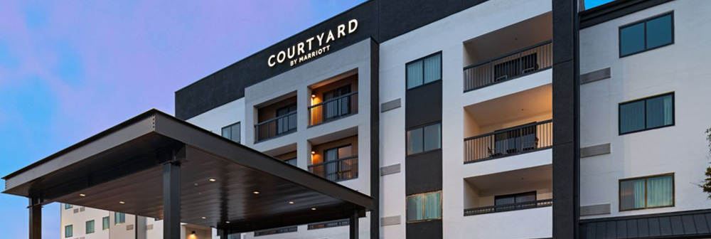 Courtyard Austin The Domain Area