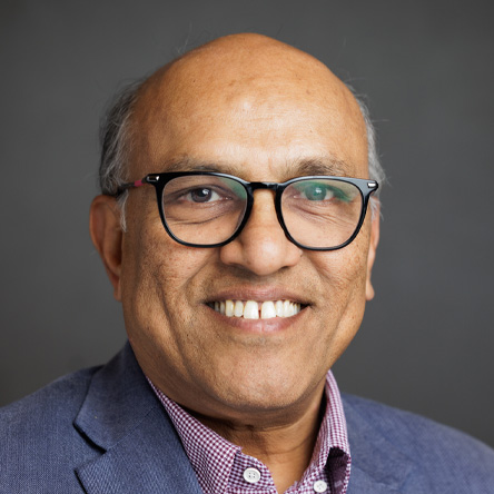 Headshot of Srini Subramanian 