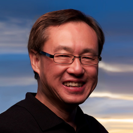 Headshot of Alex Woo